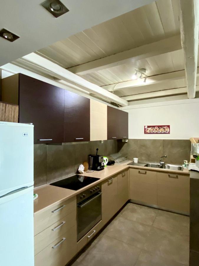 Melolia Estate Apartment Thebes Exterior photo
